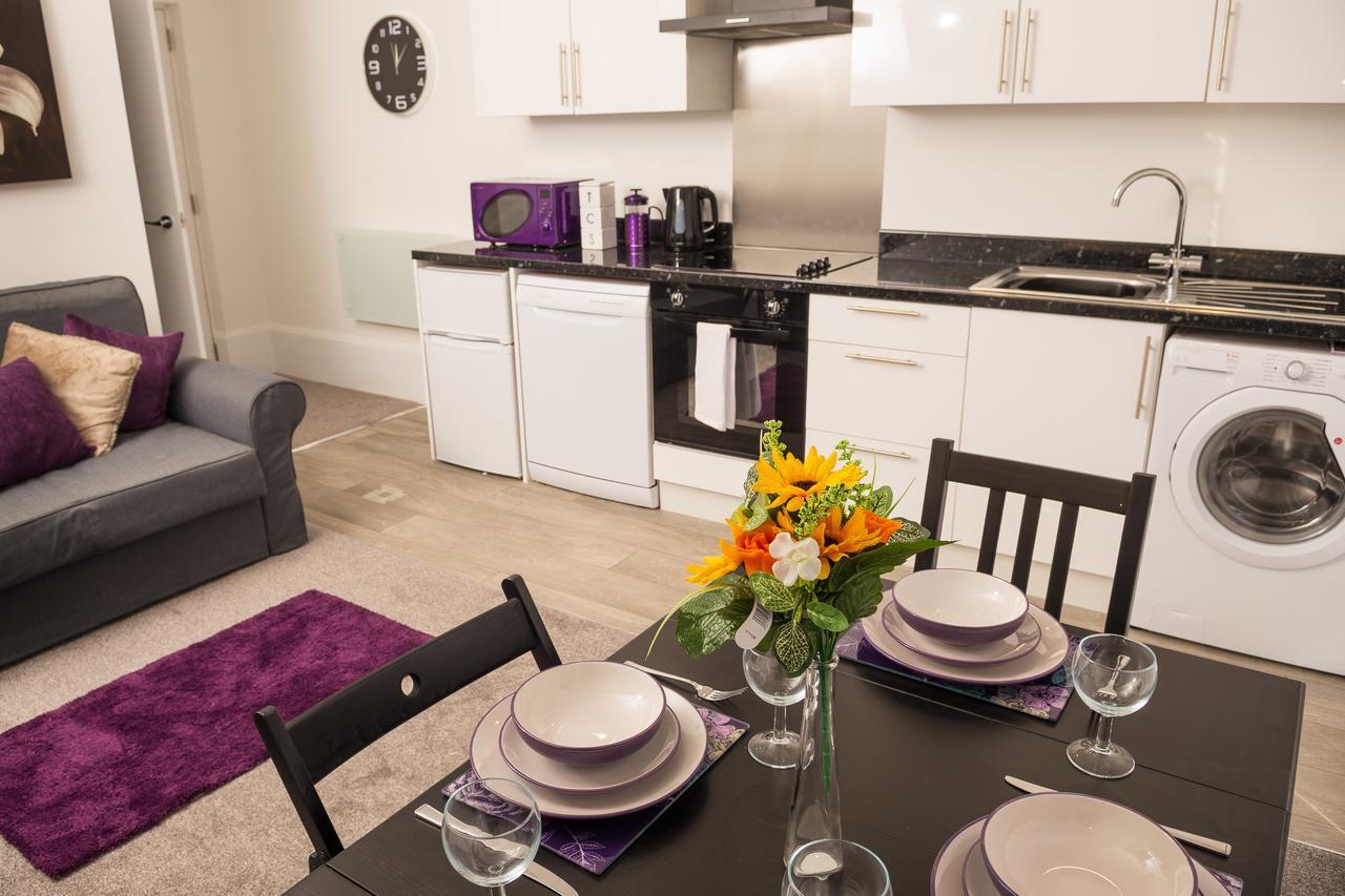 Moseley Mews Village Suites - Purple バーミンガム エクステリア 写真